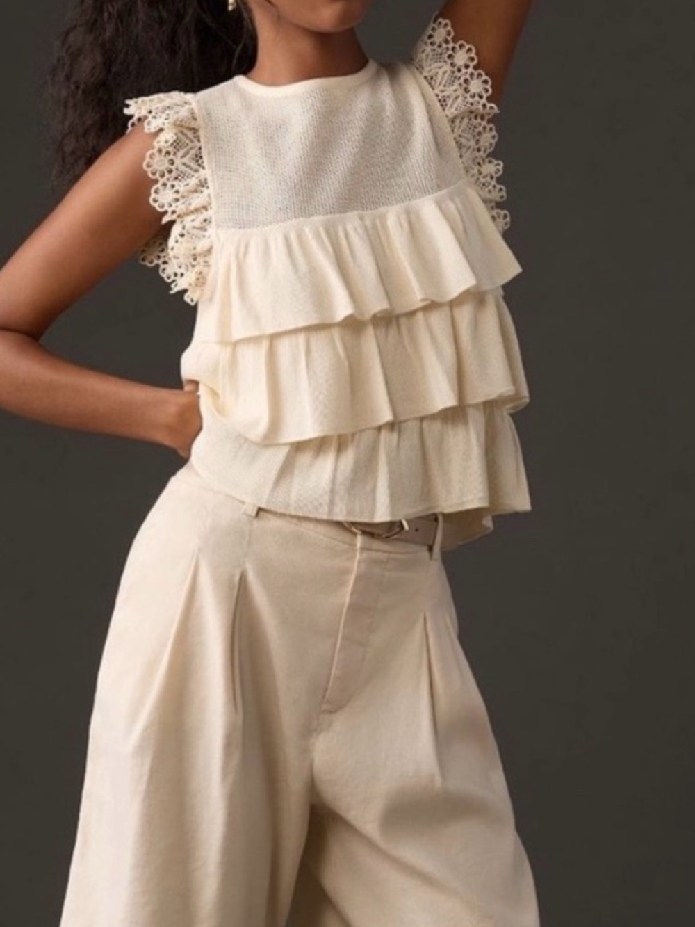 Anthropologie DOLAN Ruffle Sweater Tank size large